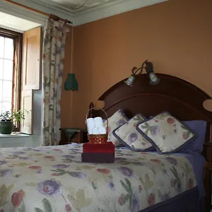A L'augustine Bed & Breakfast